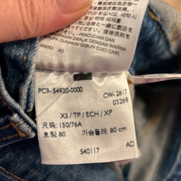 Anthropologie Levi’s New Distressed Overalls XS - Picture 8 of 11